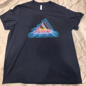 Adidas T-Shirt